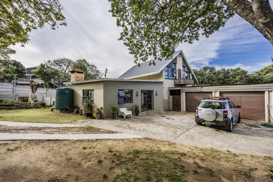 3 Bedroom Property for Sale in Gonubie North Eastern Cape